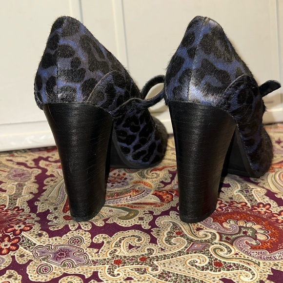 Sophia Webster for NICOLE Calf Hair Blue Leopard High Heels Womens Shoes Sz 7.5 - Picture 4 of 4